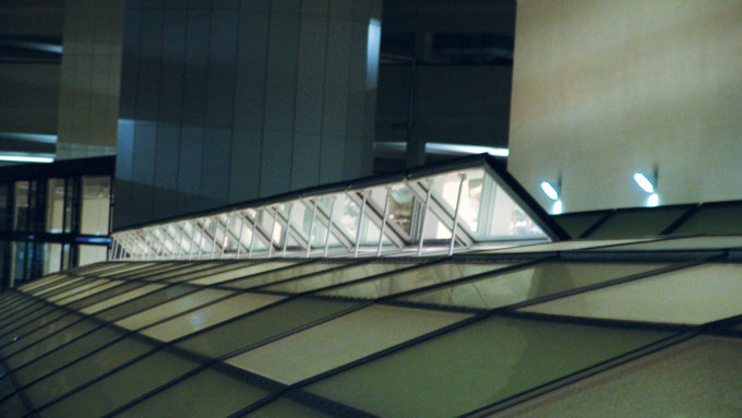 Open windows at Ernst August Galerie